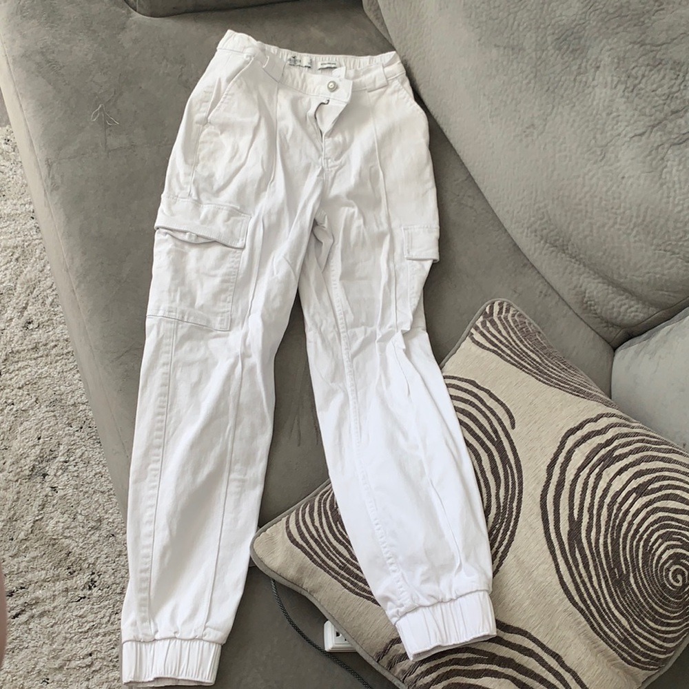 Hollister cargo white pants